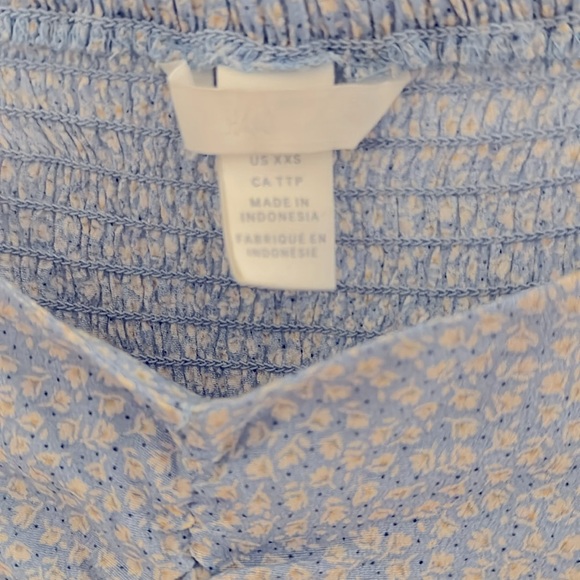 H&M xx floral blouse - Picture 2 of 2